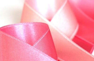 Cancer de col uterin – 5 simptome vitale pe care NU le ignori