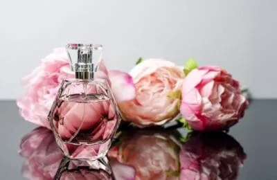 Parfum Marc Jacobs, la jumătate de preț! 51 lire pt. 100ml