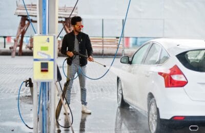 Lista completă de echipamente pentru o spălătorie auto self service funcțională