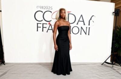 Angel Reese uimeste in Vogue Australia – Rochie transparenta si adidasi de 200$