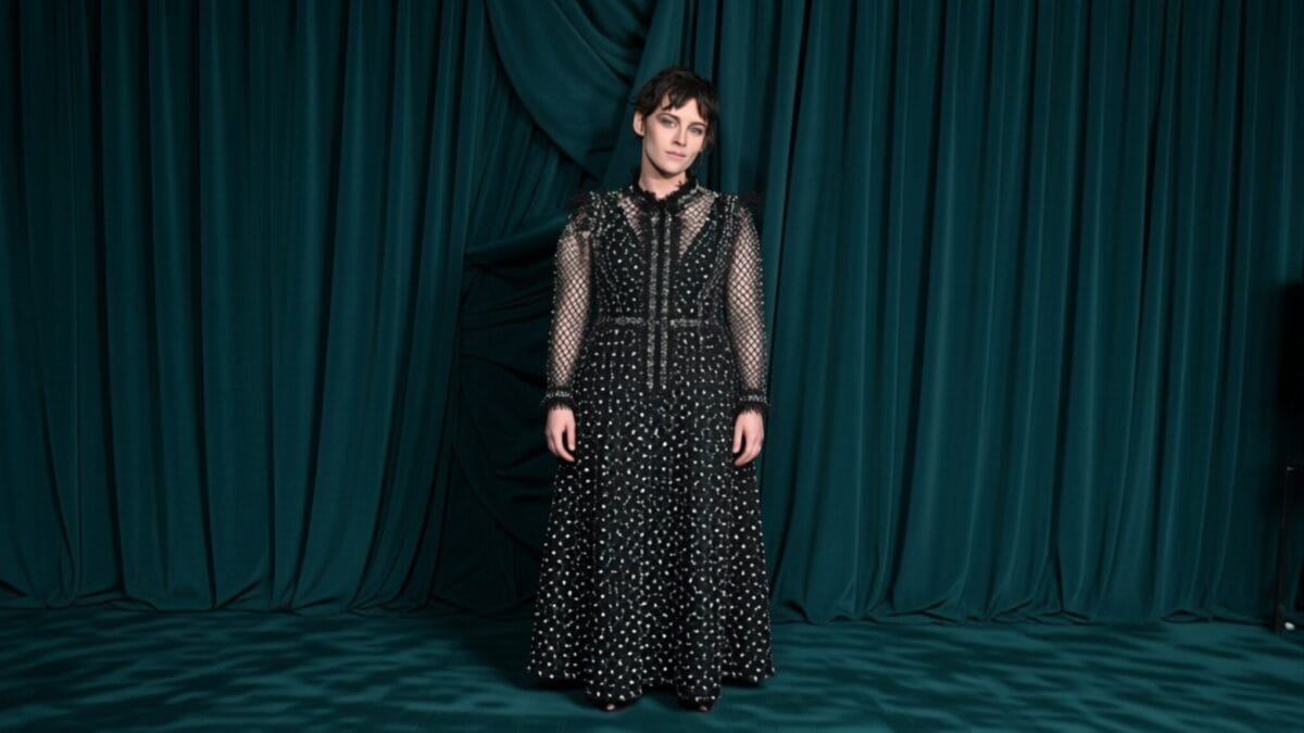Kristen Stewart uimește la pre-Oscar – Chanel transparent cu cristale