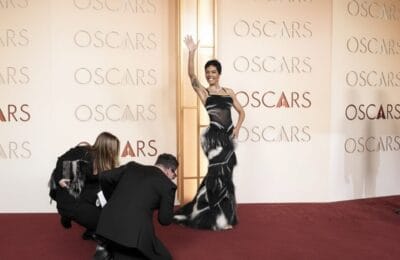 Oscar 2026 – Teyana Taylor uimește într-o rochie Chanel electrizantă