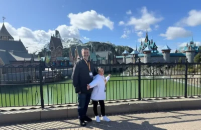 Disneyland Paris: Investiție de Miliarde în World of Frozen – Merită Banii?