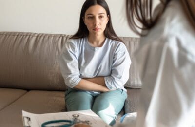 Cancer Intestinal – Chirurg dezvăluie 5 semne ignorate. Atentie!