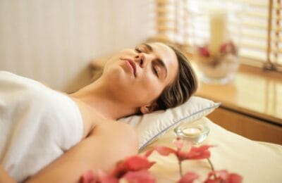 Horoscop 12 martie 2026 – Feminitate si Armonie – Ghid Astrologic