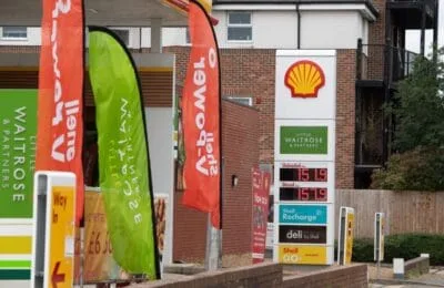 Shell – Actiunile explodeaza cu 5%. Benzina mai scumpa? Impactul asupra Romaniei