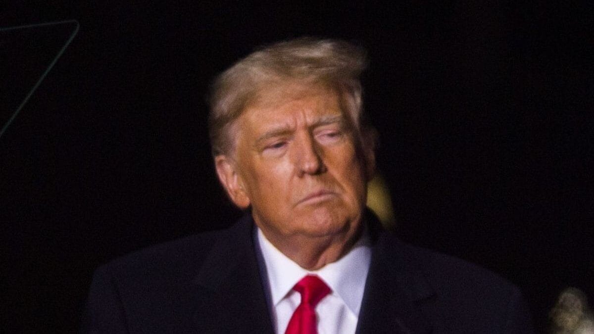 Trump Escaladează – Lovituri în Iran după Moartea a 12 Medici – Detalii