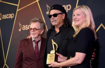 Muzica din Stranger Things, premiată la Hollywood. Un compozitor, 11 trofee la rând