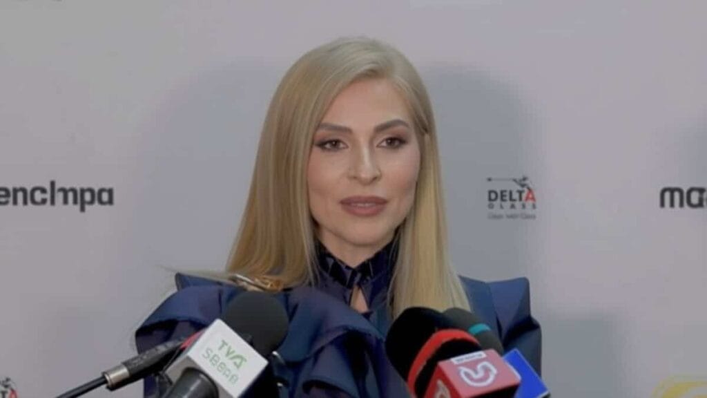 Ada Nechita