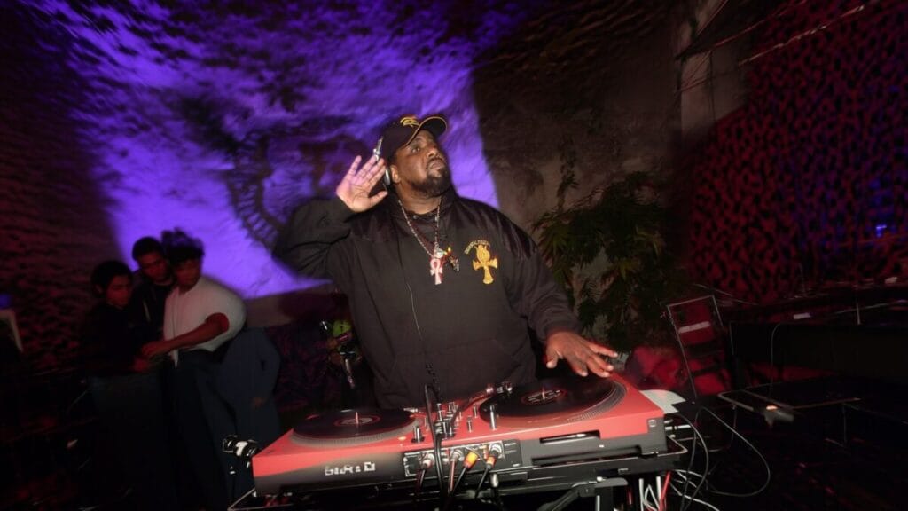 Afrika Bambaataa