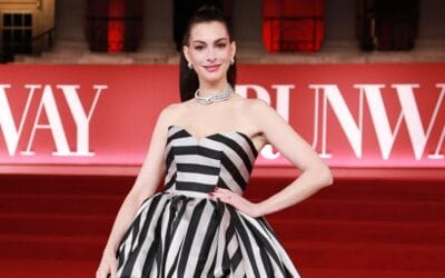 Anne Hathaway, senzație la Londra – Rochia Louis Vuitton care a eclipsat tot!