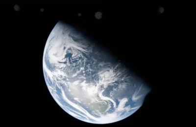 Artemis 2 – Imagini inedite de la 250.000 km de Lună. Un spectacol!