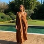 Brooks Nader - Secretul pielii strălucitoare? Spray de 12$!