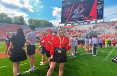 NFL in fierbere – Jurnalista concediata dupa critici la Dianna Russini