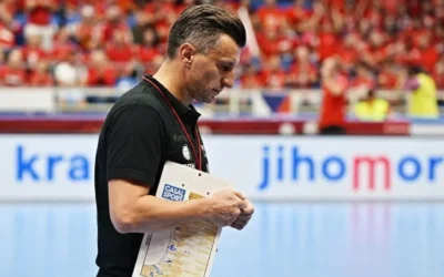 Selectionerul Romaniei suspendat pentru o metoda interzisa. Ce a facut de fapt antrenorul