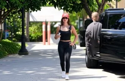 Hailey Bieber – Declarație de dragoste neașteptată la Coachella pentru Justin