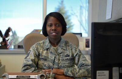 Jessica Simpson uimește – Slăbire spectaculoasă de 45 kg la Masked Singer