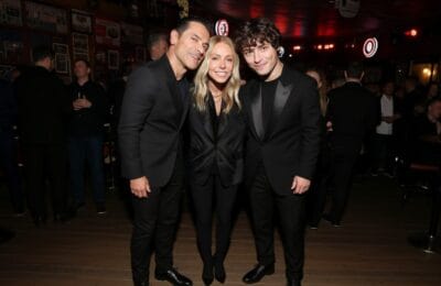 Kelly Ripa, lecție de la fiul Joaquin (23 de ani) – Debut Broadway după îndoieli