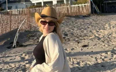 O tiktokeriță celebră rupe tăcerea. Presiuni uriașe să șteargă totul după operația la sâni