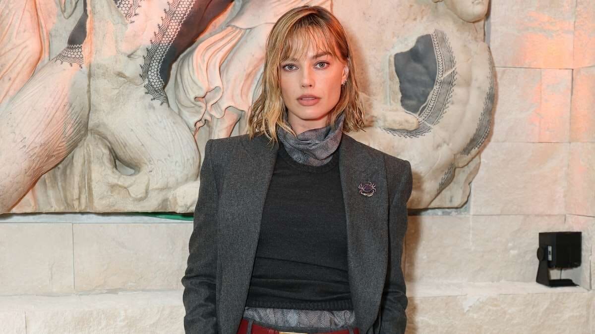 Margot Robbie Chanel