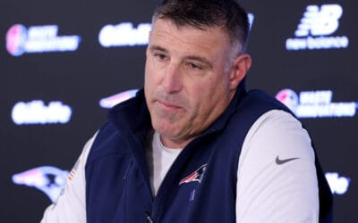 Antrenorul Mike Vrabel, sub lupa – ce spun gesturile despre scandalul foto