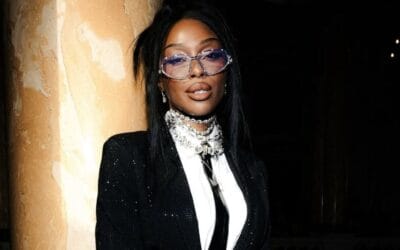 Naomi Hedman, fosta X Factor, rupe tăcerea – Piesa Fire atinge 150.000 vizualizări