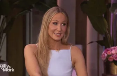 De la Hollywood la St. Louis – Nikki Glaser (41) explica de ce a fugit