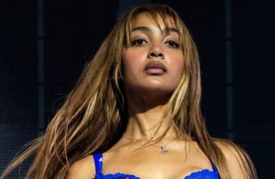 Pink Pantheress, show incendiar de ziua ei – dresuri transparente si reactii explozive