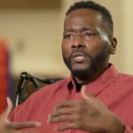 Actorul din The Blind Side, socat - Sotia era maritata de 32 ani cu altul!