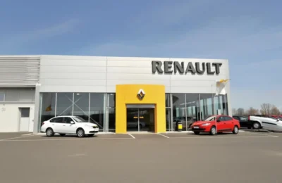 Renault reduce 2400 de posturi – Lupta cu China se ascute. Inginerii, la greu
