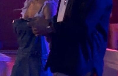 Sydney Sweeney, 28, pe umerii lui Scooter Braun, 44, la Stagecoach – Imagini virale!