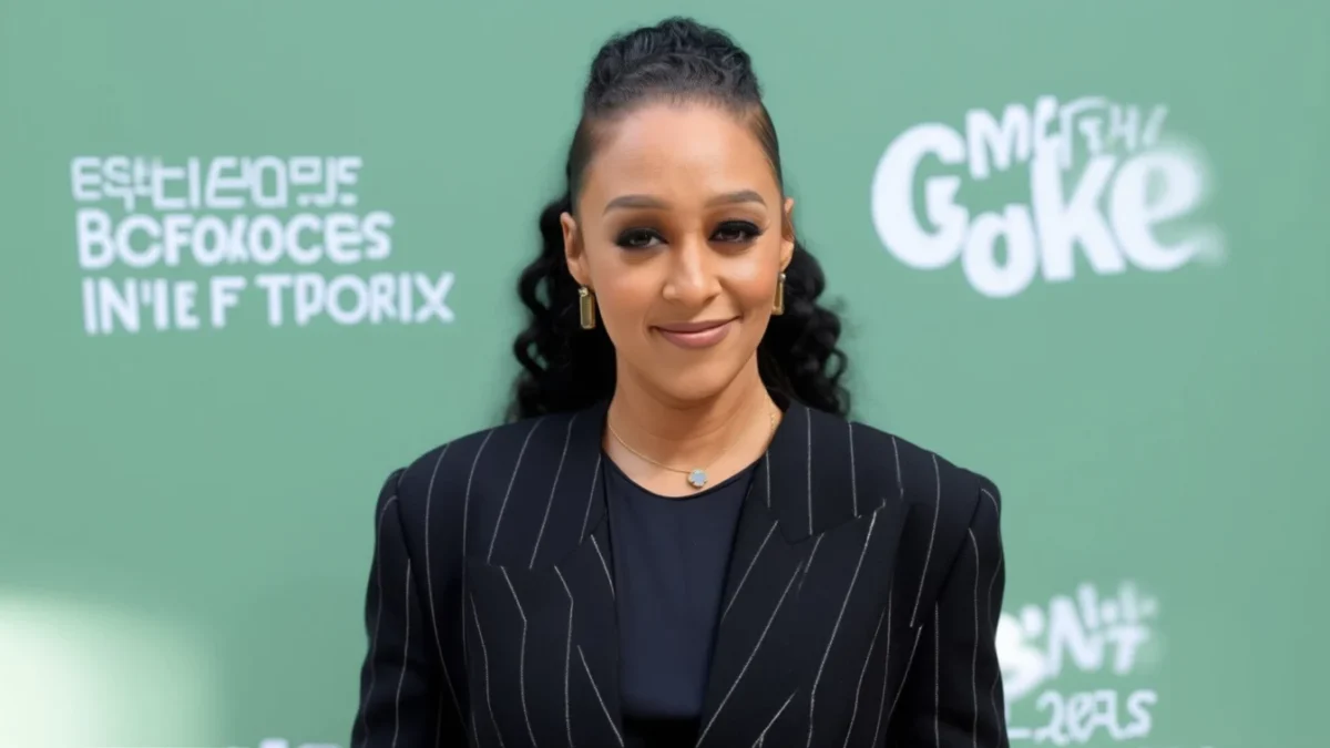 Tia Mowry