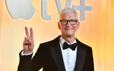 Tim Cook – Retragere Apple in 2026. John Ternus, noul CEO?