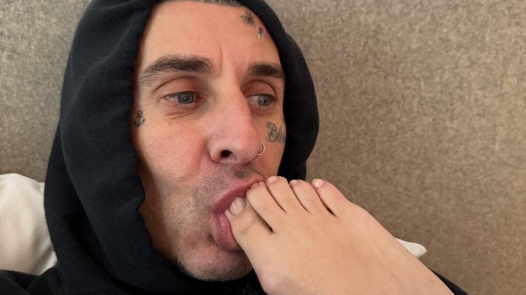 Travis Barker Kourtney Kardashian