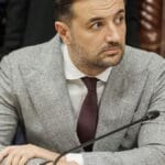 U Cluj transferă fundaș cu 76 meciuri în Superligă! Cine e Friday Adams