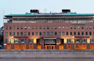 UniCredit – Panică falsă! Nu ne retragem din Rusia, spun oficialii