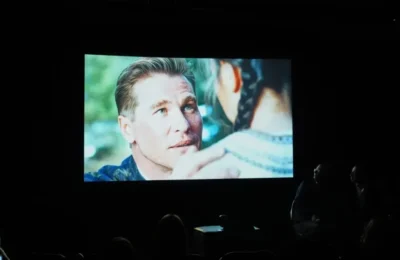 Val Kilmer: Revenire post-mortem cu AI – 77 minute pe ecran