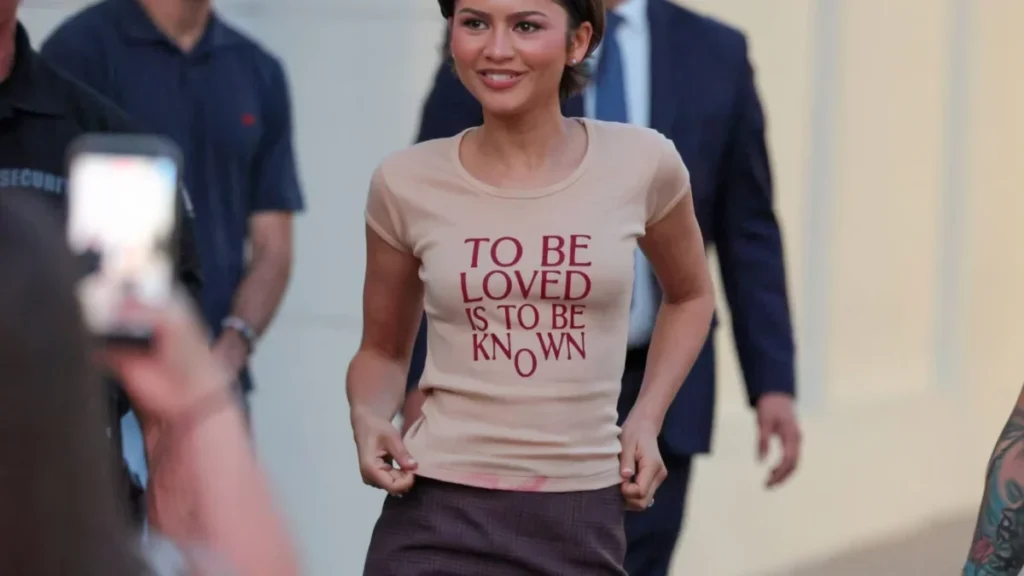 Zendaya tricou