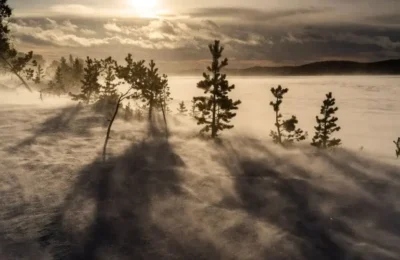 Cod Portocaliu Vânt – Rafale de 130 km/h, Nordul Moldovei și Munții Lovite