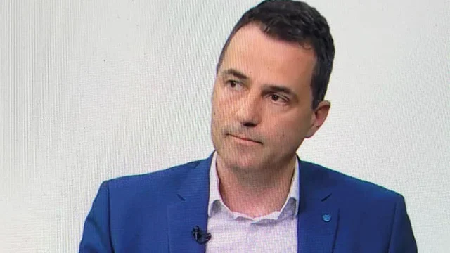 Economia României, sub asediu? Războiul din Golf și politica internă agită apele