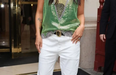 Adio placa! 8 tunsori care transforma parul ondulat in podoaba