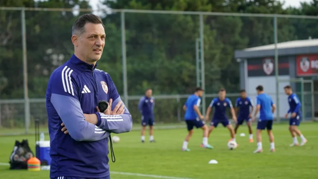 Mirel Radoi