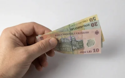 2,8 milioane de români primesc bani în plus. Când intră prima tranșă pe card
