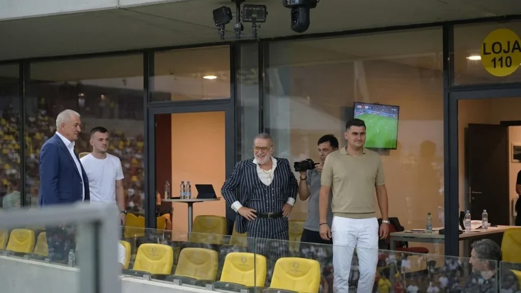 antrenor FCSB