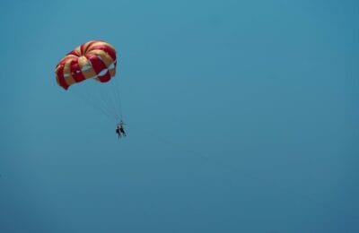 Cadouri pentru cei care iubesc experiențele intense și momentele de relaxare