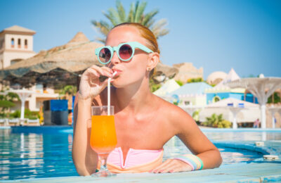 Xanadu Resorts din Belek are bar la piscină? Răspuns clar și detalii utile pentru vacanță