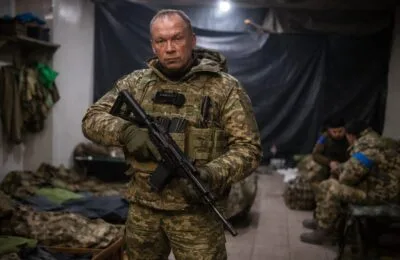 Aproximativ 2.000 de soldați ucraineni au semnat noile contracte militare după peste o lună
