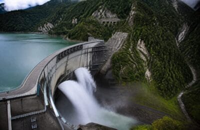Hidroelectrica a atins 201 lei pe acțiune și o capitalizare de 90 de miliarde de lei la BVB