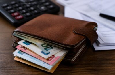 Salariul net poate urca cu până la 210 euro pe an prin noi deduceri fiscale fără creșterea salariului brut