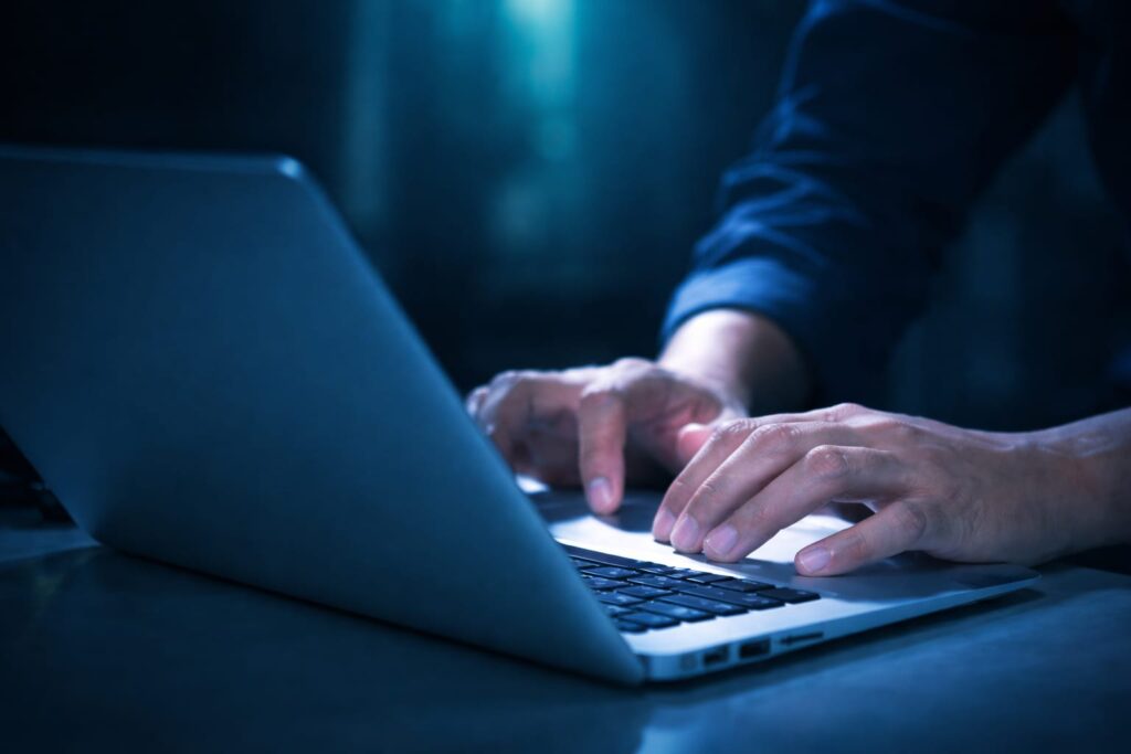 Site-ul Senatului României ar fi fost vizat de un atac cibernetic, după blocajul de aproape două săptămâni de la ANCPI
